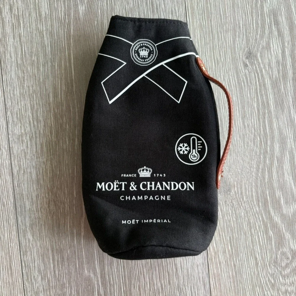 Moët & Chandon Black Champagne Isotherm‎ Suit Insulated Cool Jacket Bottle Cover